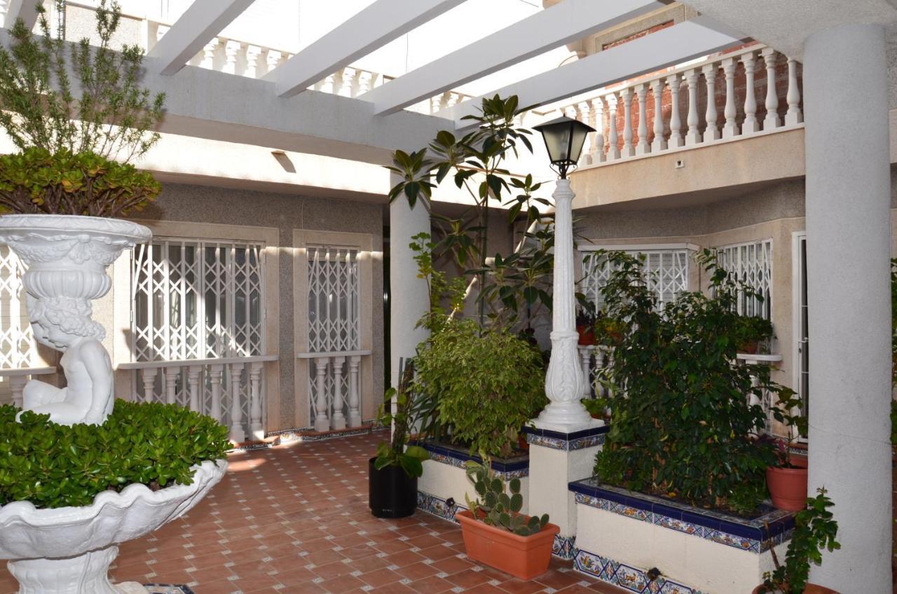 Apartamento Oslo Lejlighed Torrevieja Eksteriør billede
